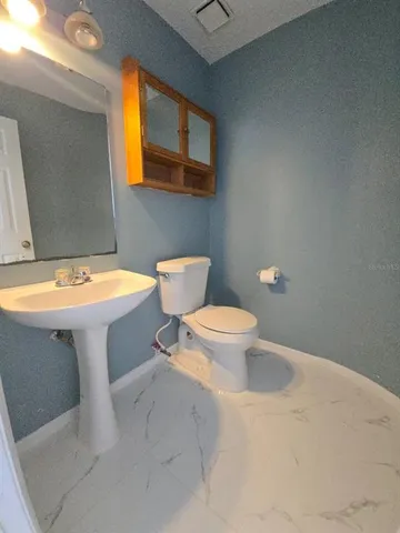 $3,295 | 8511 Northridge Court, Orlando, FL 32818