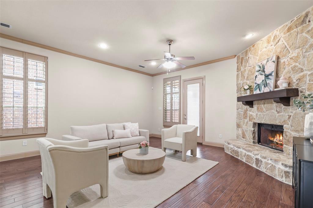 437 Middleton Drive Roanoke, TX 76262 - Photo 11 of 40