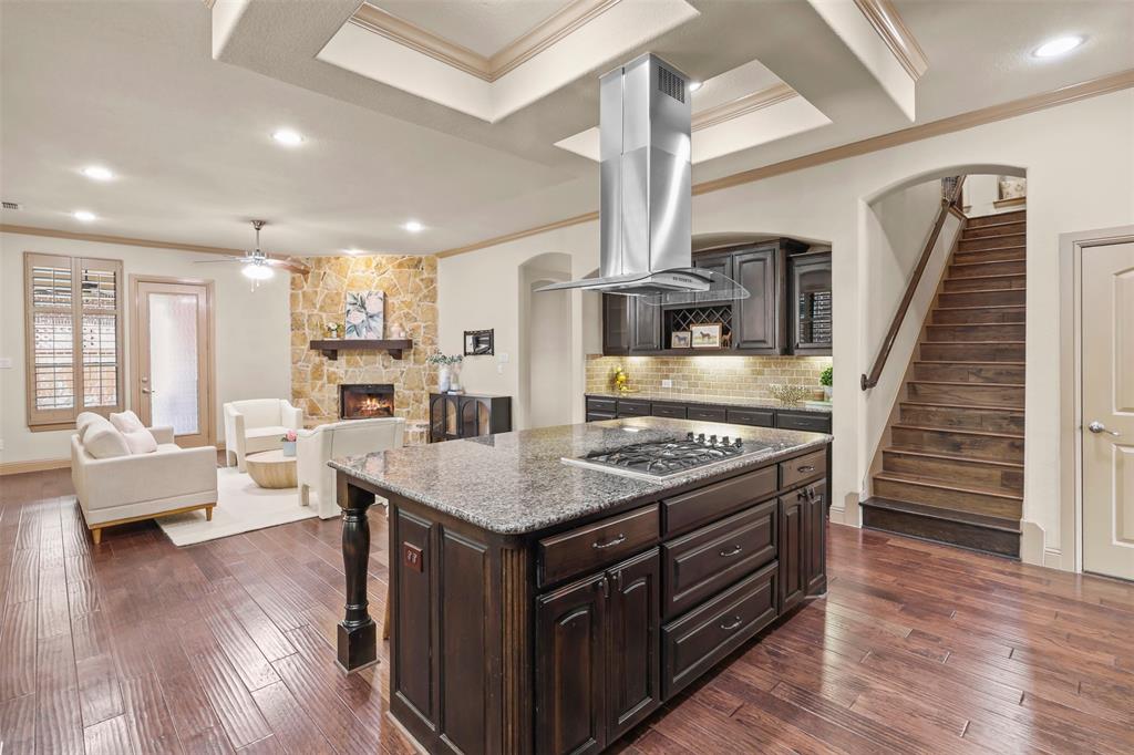 437 Middleton Drive Roanoke, TX 76262 - Photo 10 of 40