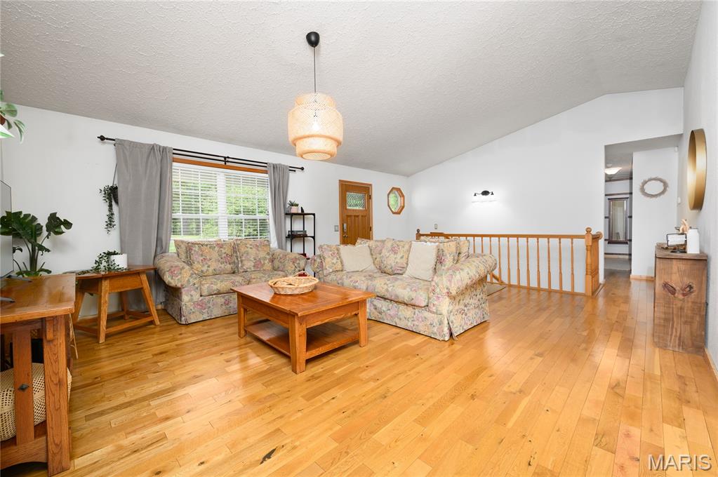 16560 Titan Road St. Robert, MO 65584 - Photo 16 of 60