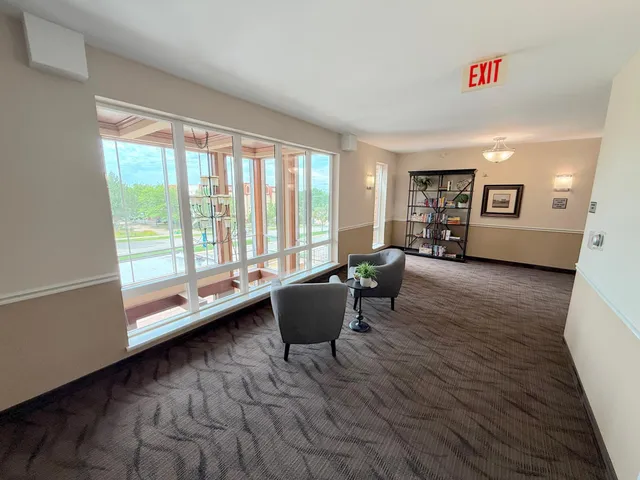 $324,900 | 12501 Nicollet Avenue, Unit 227, Burnsville, MN 55337