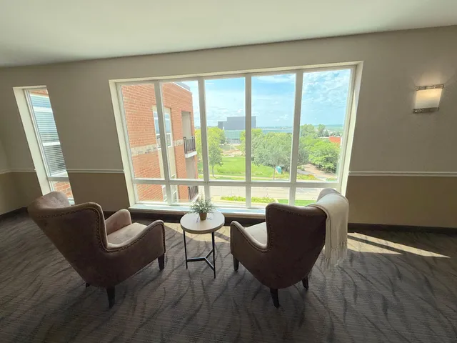 $324,900 | 12501 Nicollet Avenue, Unit 227, Burnsville, MN 55337