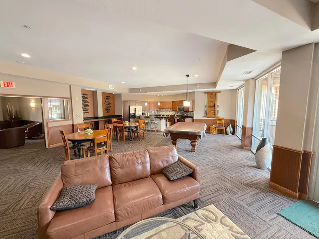 $299,900 | 12501 Nicollet Avenue, Unit 227, Burnsville, MN 55337