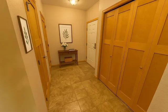 $299,900 | 12501 Nicollet Avenue, Unit 227, Burnsville, MN 55337