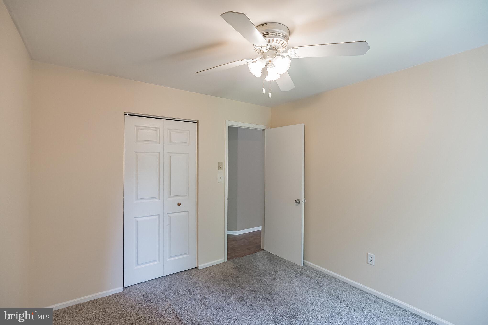 373 Woodlake Drive Marlton, NJ 08053 - Photo 21 of 34 2nd bedroom