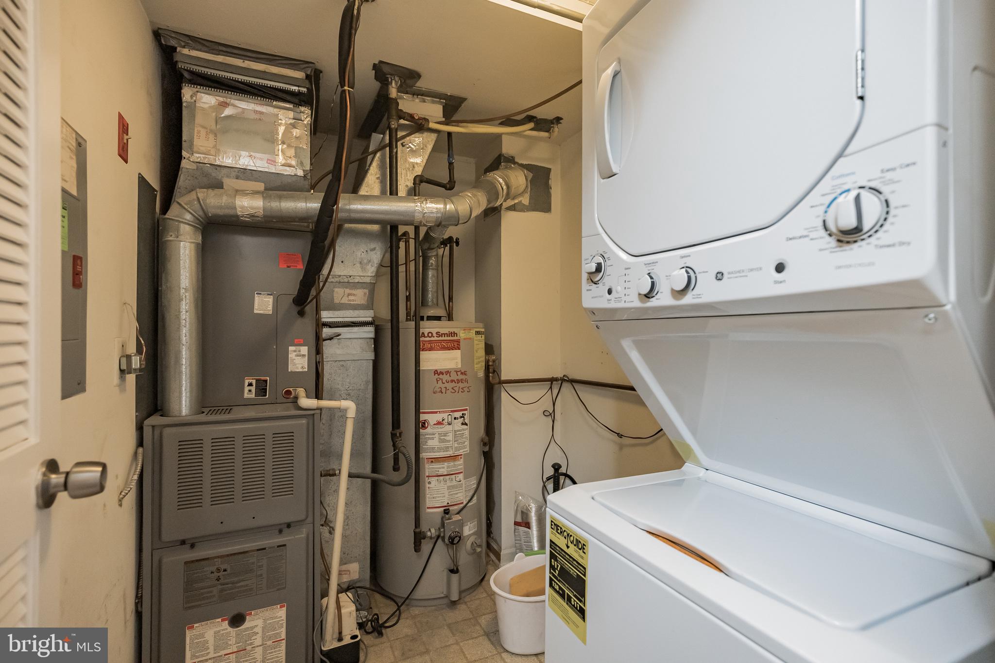 373 Woodlake Drive Marlton, NJ 08053 - Photo 28 of 34 laundry room