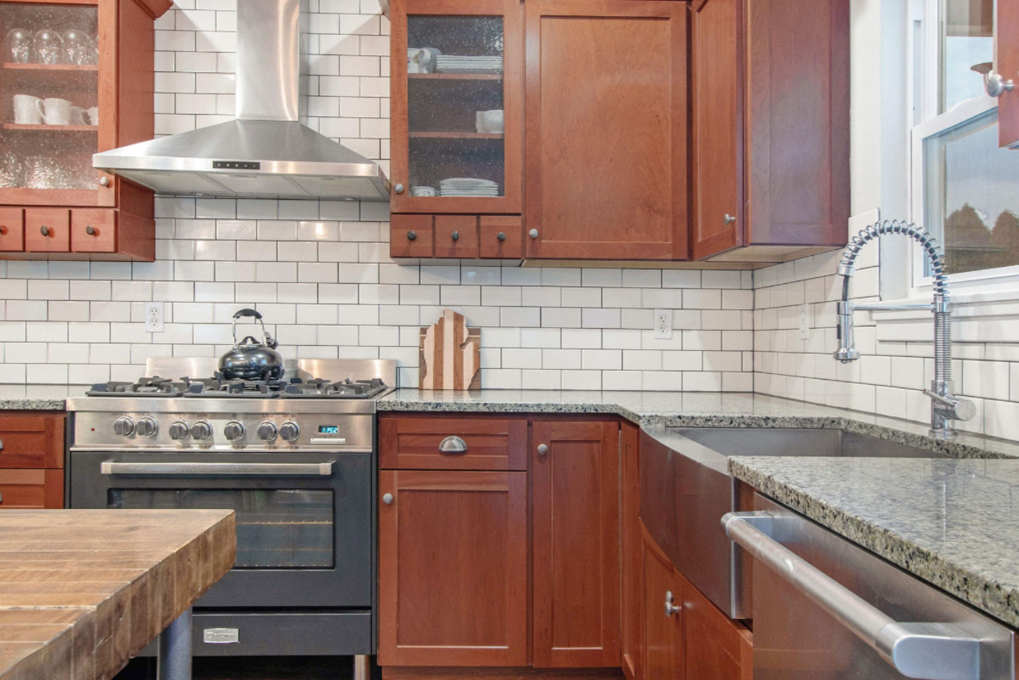 1086 Keystone Road Holland, MI 49423 - Photo 13 of 40 Kitchen