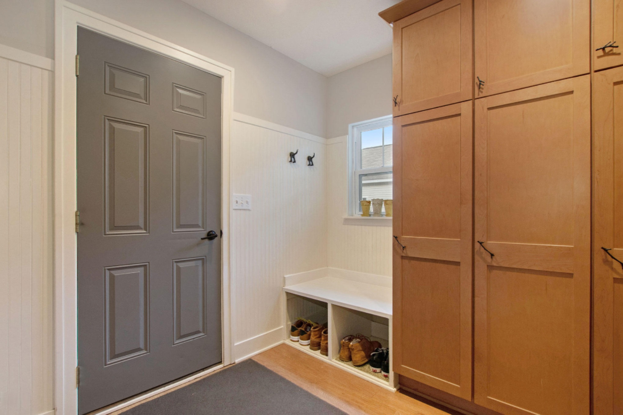 1086 Keystone Road Holland, MI 49423 - Photo 32 of 40 Mud Room