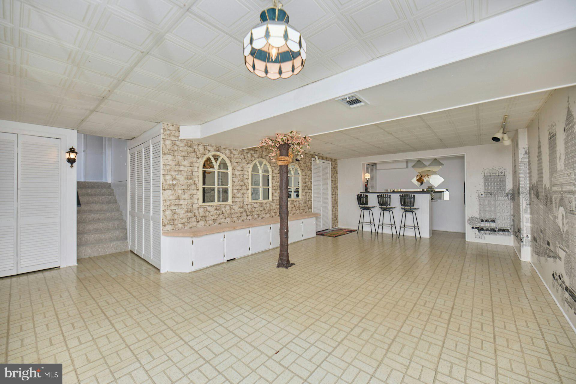 425 Blair Road Northwest Vienna, VA 22180 - Photo 39 of 68 Charming rec room