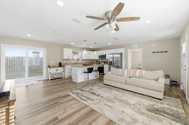 $299,900 | 308 Brannon Court, Crestview, FL 32539