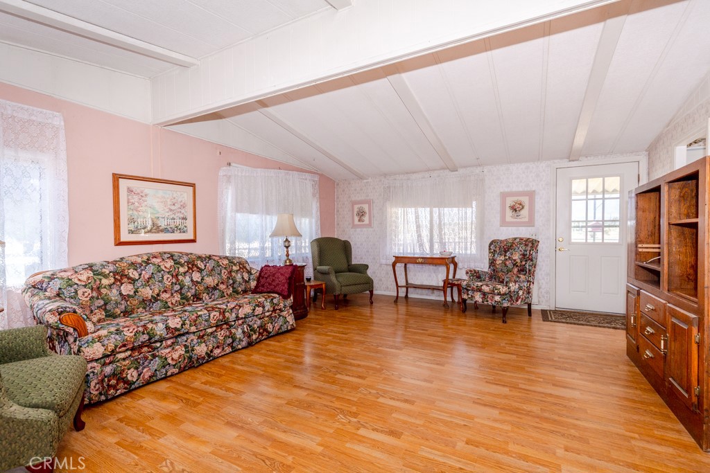 4280 Solano Road Phelan, CA 92371 - Photo 15 of 63