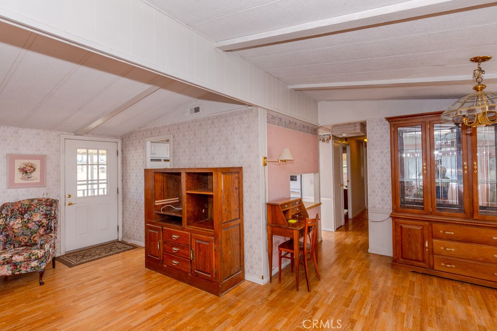 4280 Solano Road Phelan, CA 92371 - Photo 17 of 63