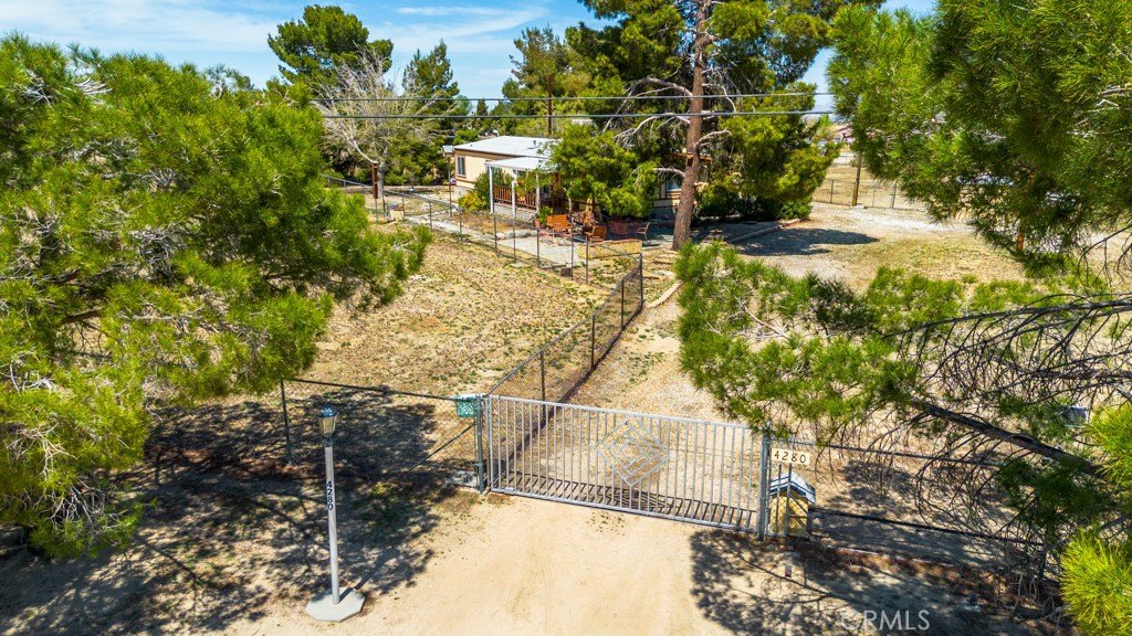 4280 Solano Road Phelan, CA 92371 - Photo 49 of 63