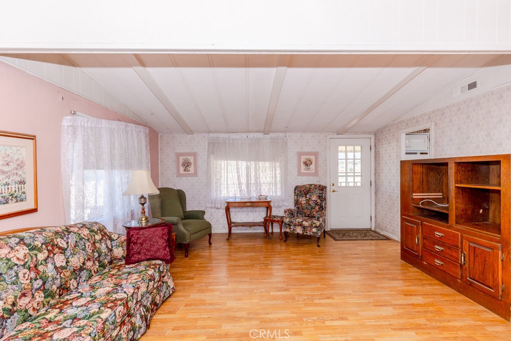 4280 Solano Road Phelan, CA 92371 - Photo 10 of 63