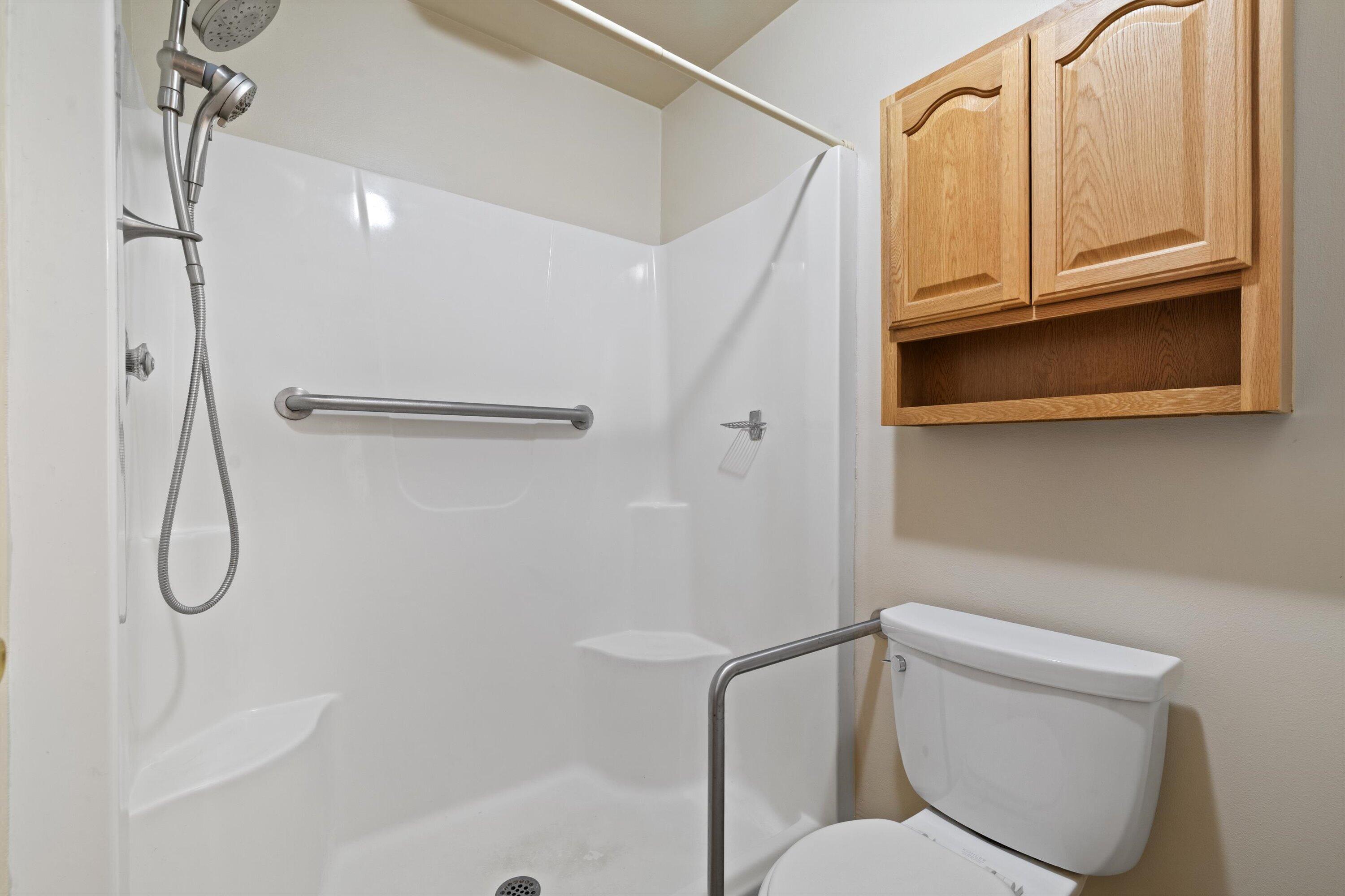 3120 Wood Road, Unit 13F Mount Pleasant, WI 53406 - Photo 21 of 34 bathroom