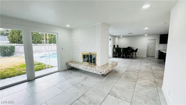 $2,999 | 2905 Mason Avenue, Las Vegas, NV 89102