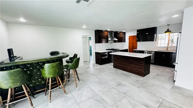 $2,999 | 2905 Mason Avenue, Las Vegas, NV 89102