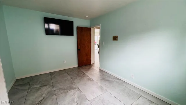 $2,999 | 2905 Mason Avenue, Las Vegas, NV 89102