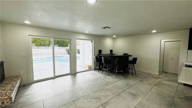$2,999 | 2905 Mason Avenue, Las Vegas, NV 89102