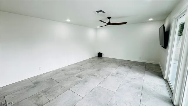 $2,999 | 2905 Mason Avenue, Las Vegas, NV 89102