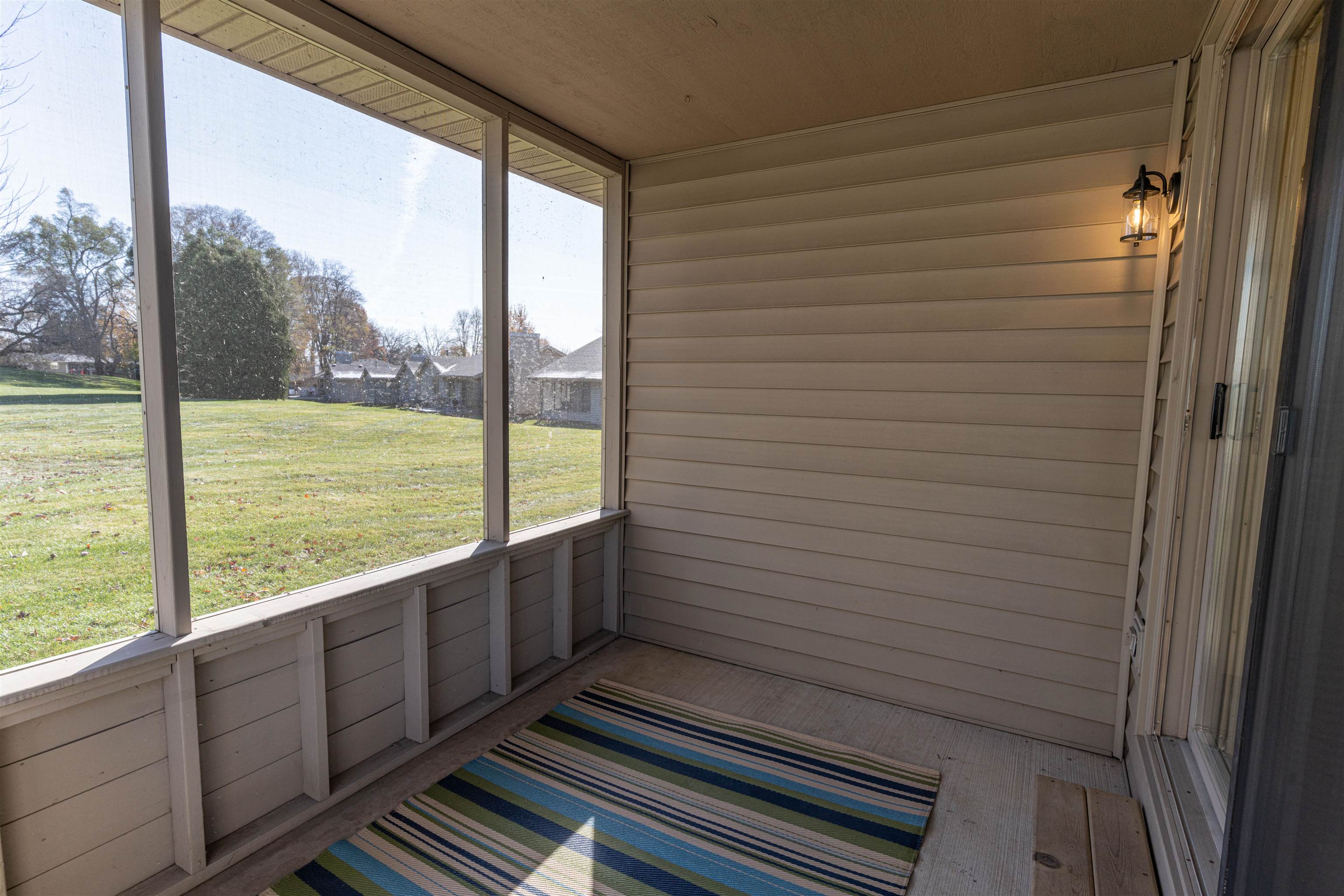 5269 Windsor Road Loves Park, IL 61111 - Photo 8 of 32