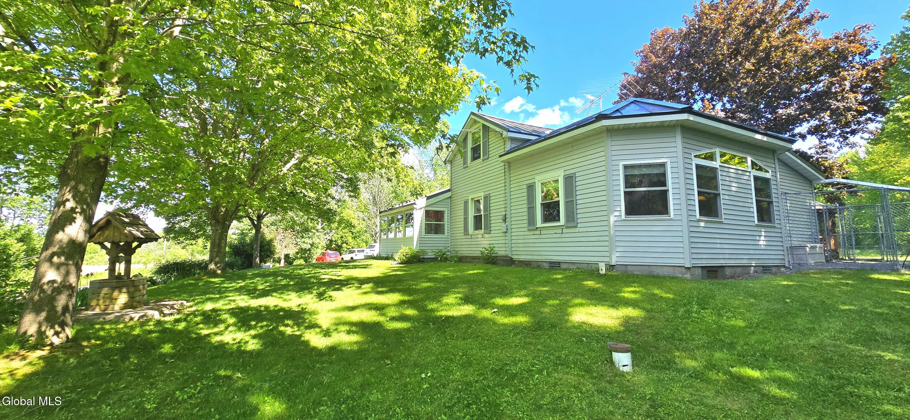 706 East Lykers Road Root, NY 12166 - Photo 4 of 90 4