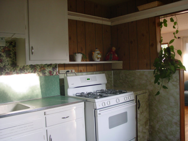 192 East Middlefield Road Mountain View, CA 94043 - Photo 5 of 7 Gallery Image 5