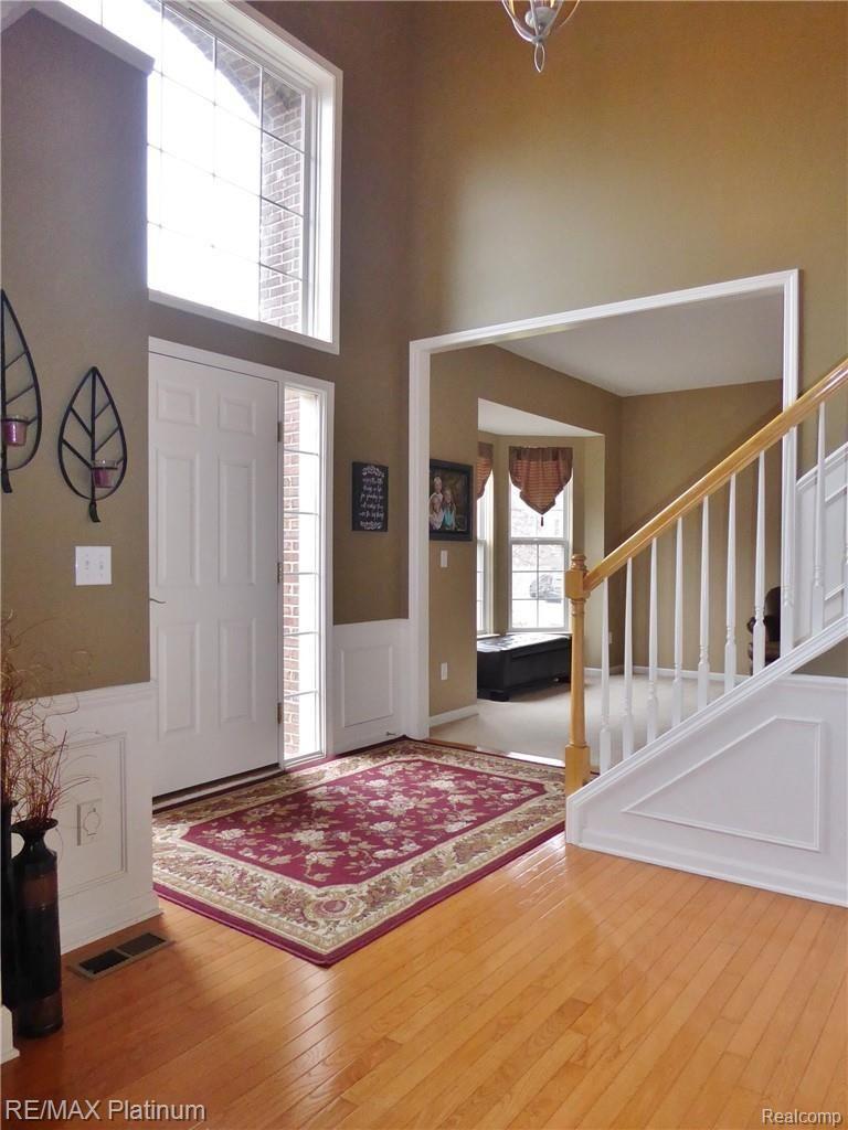 4205 Merriman Loop Howell, MI 48843 - Photo 4 of 46 Foyer