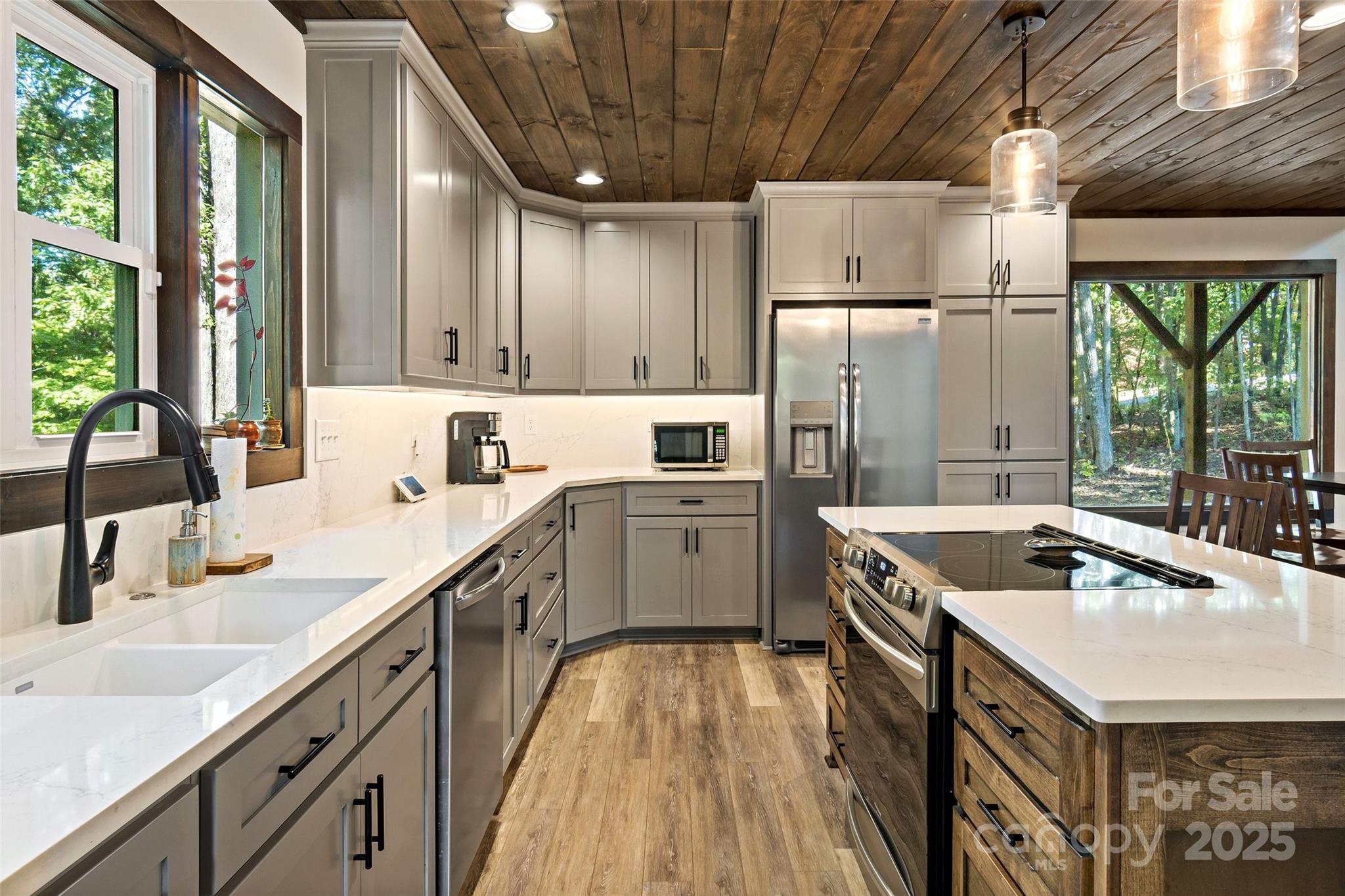 25 Briar Ridge Lane Nebo, NC 28761 - Photo 14 of 44