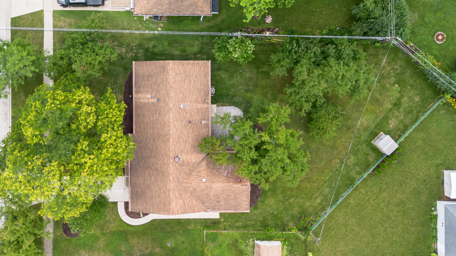 580 Geronimo Street Hoffman Estates, IL 60169 - Photo 27 of 28 a garden view