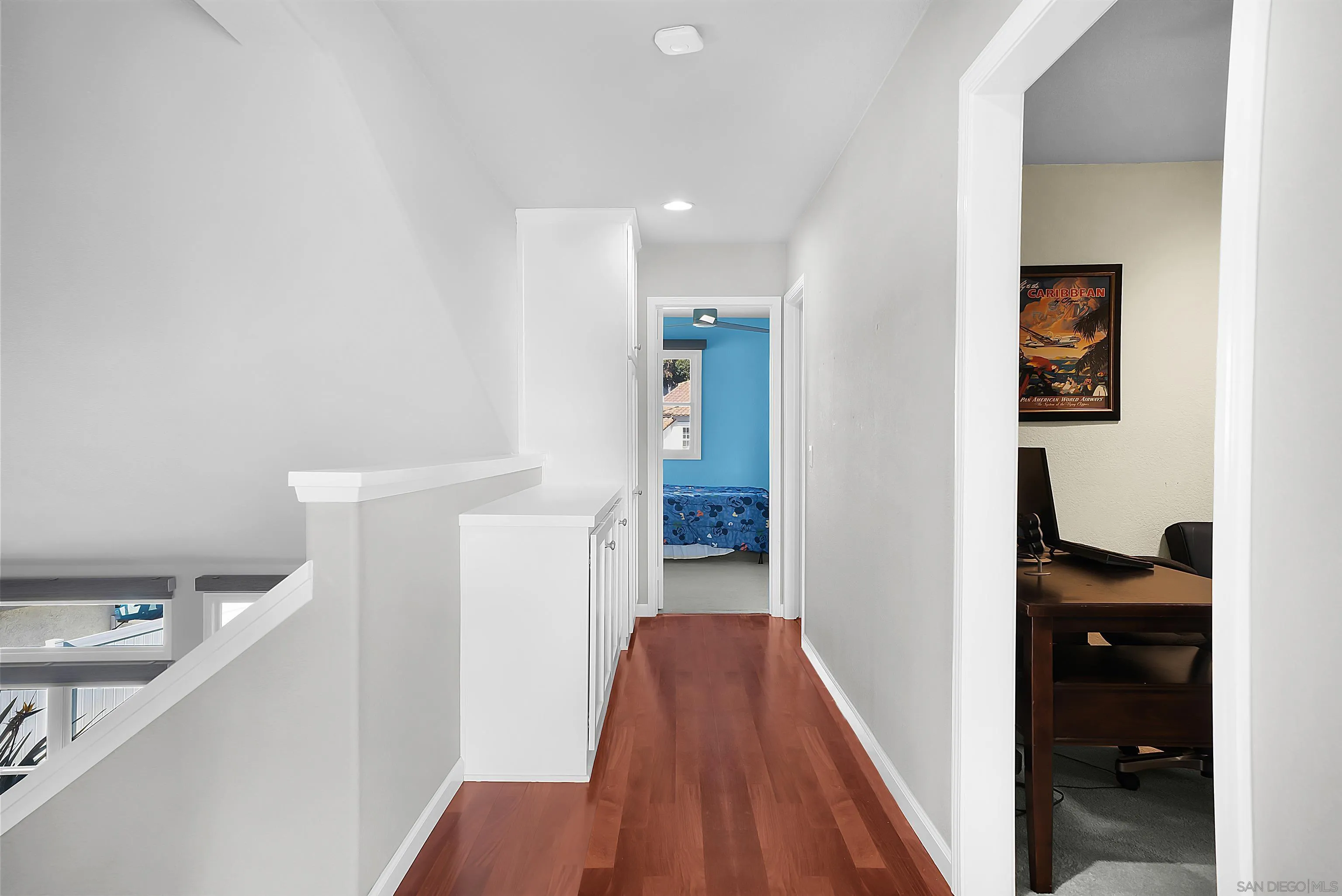 2653 Sausalito Avenue Carlsbad, CA 92010 - Photo 21 of 30 a view of hallway with furniture and entryway