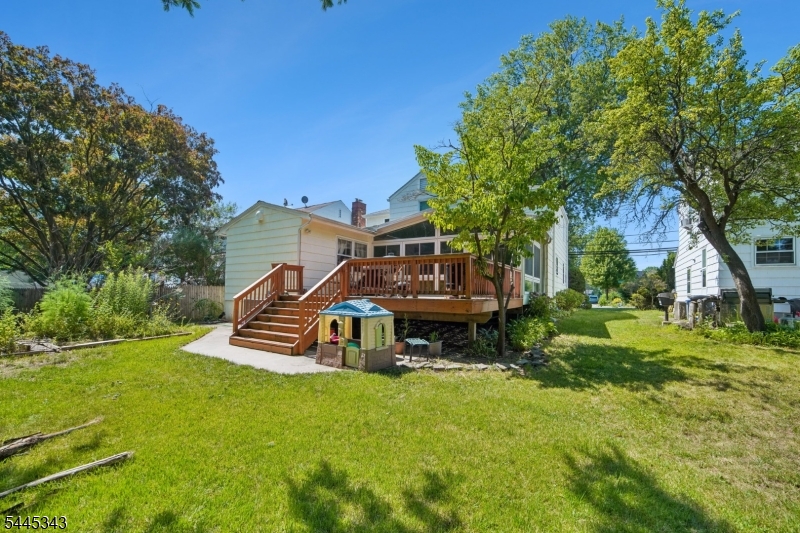 26 Tower Drive Springfield, NJ 07081 - Photo 21 of 21