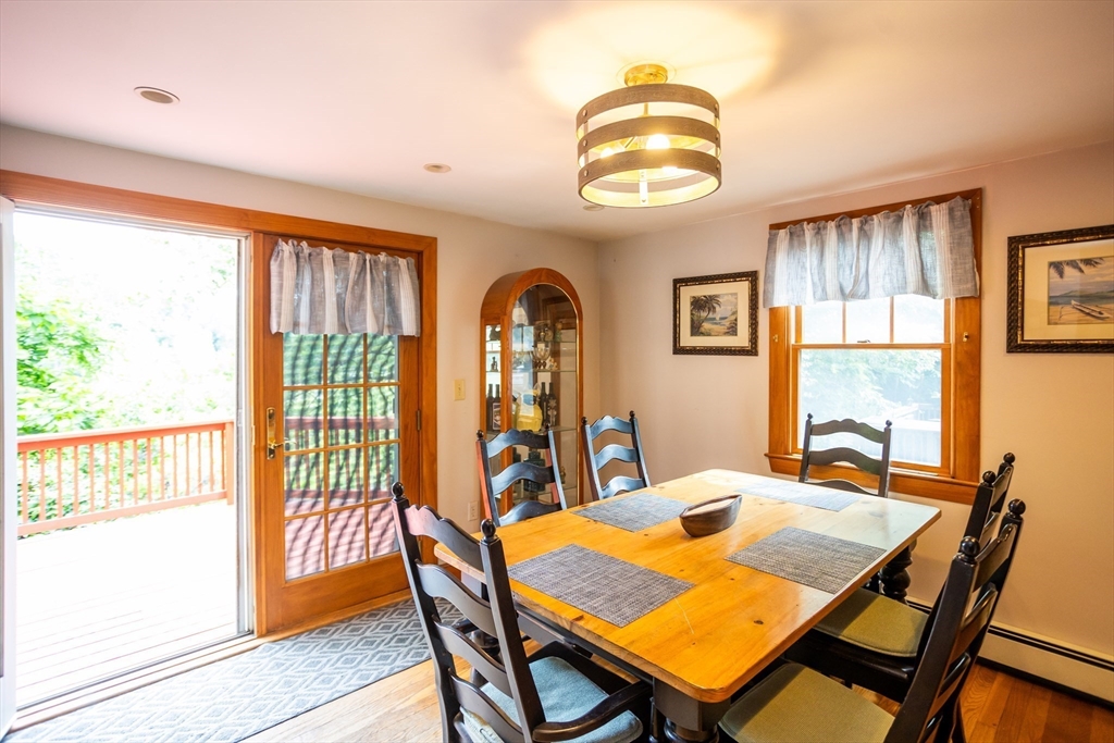 22 Lake Shore Road Lynn, MA 01904 - Photo 12 of 31