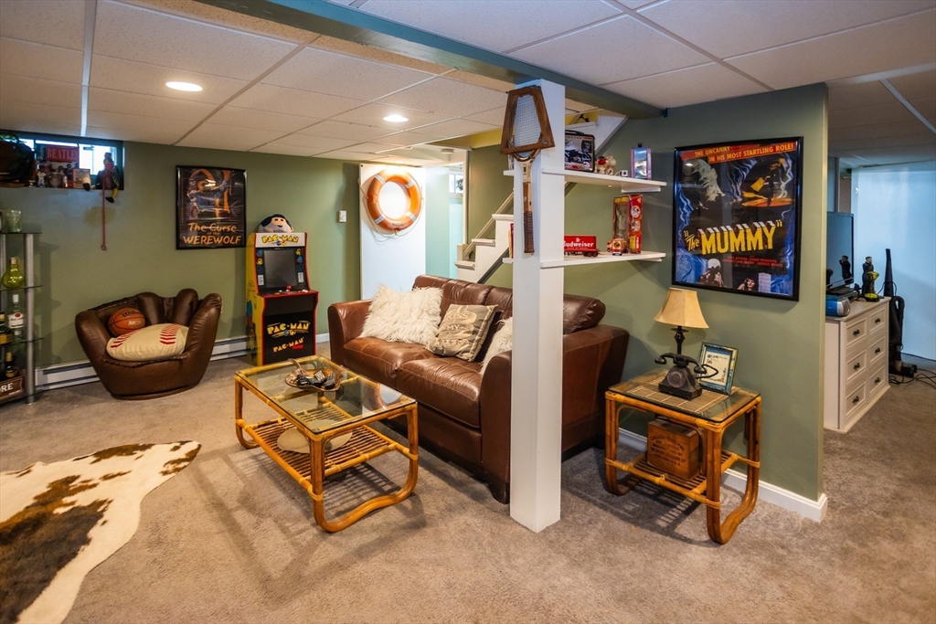 22 Lake Shore Road Lynn, MA 01904 - Photo 15 of 31