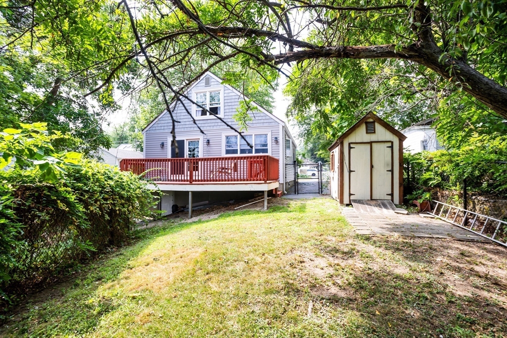 22 Lake Shore Road Lynn, MA 01904 - Photo 31 of 31