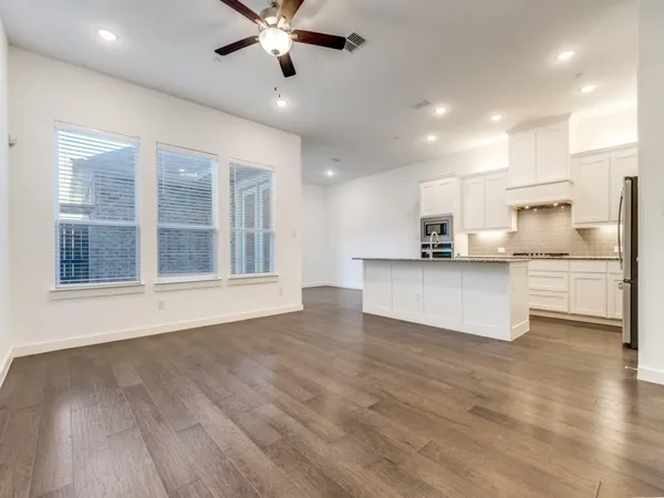 $3,200 | 7443 Tiffany Drive, Frisco, TX 75034