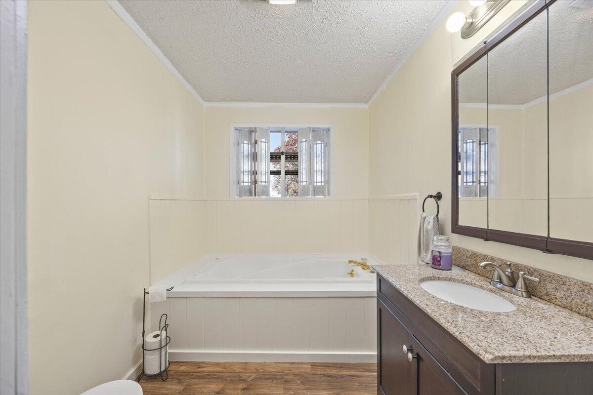 152 Prospect Street Biddeford, ME 04005 - Photo 19 of 39 25-152 Prospect in-16
