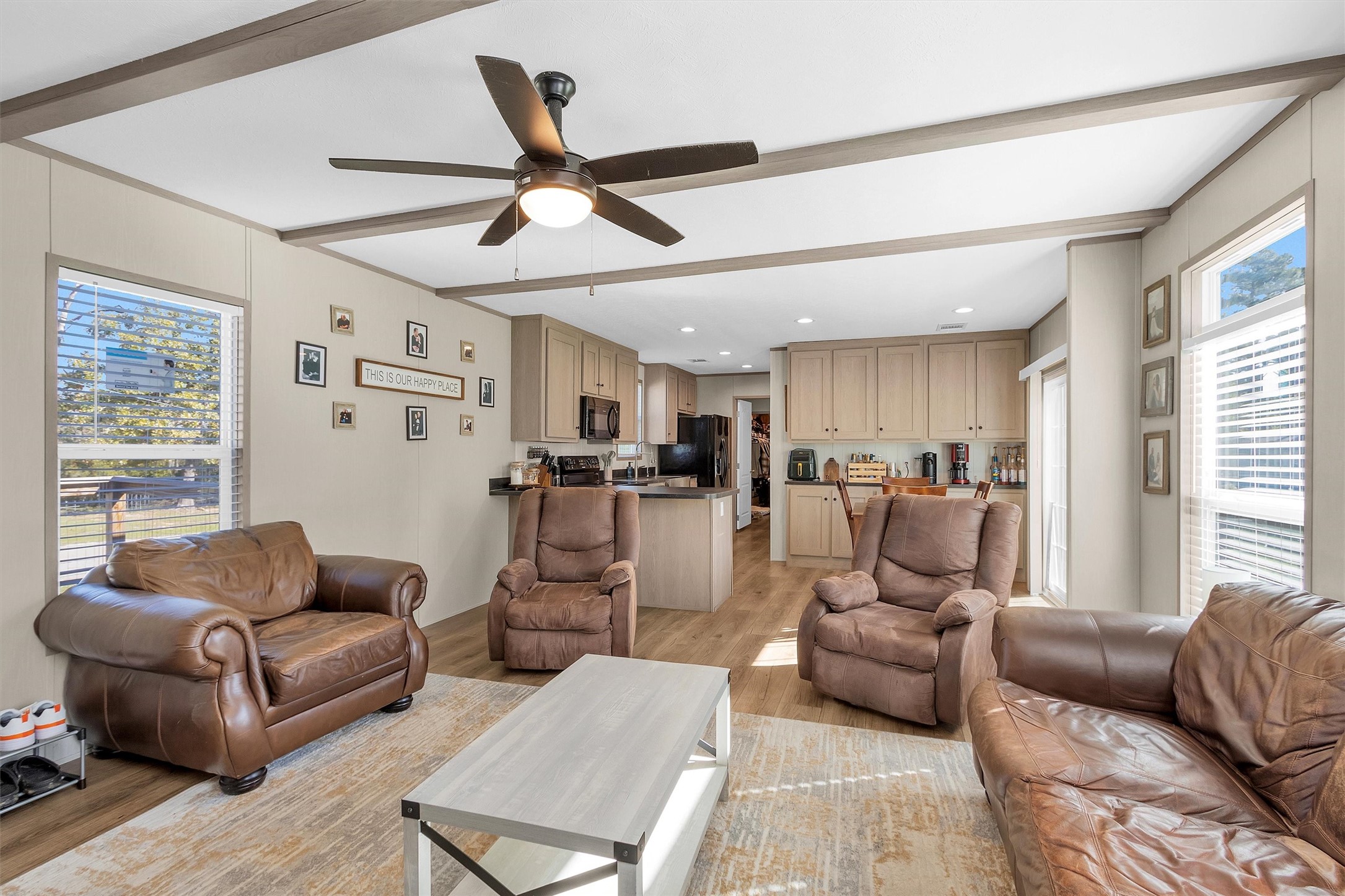 622 Lake Shore Drive Trinity, TX 75862 - Photo 5 of 28