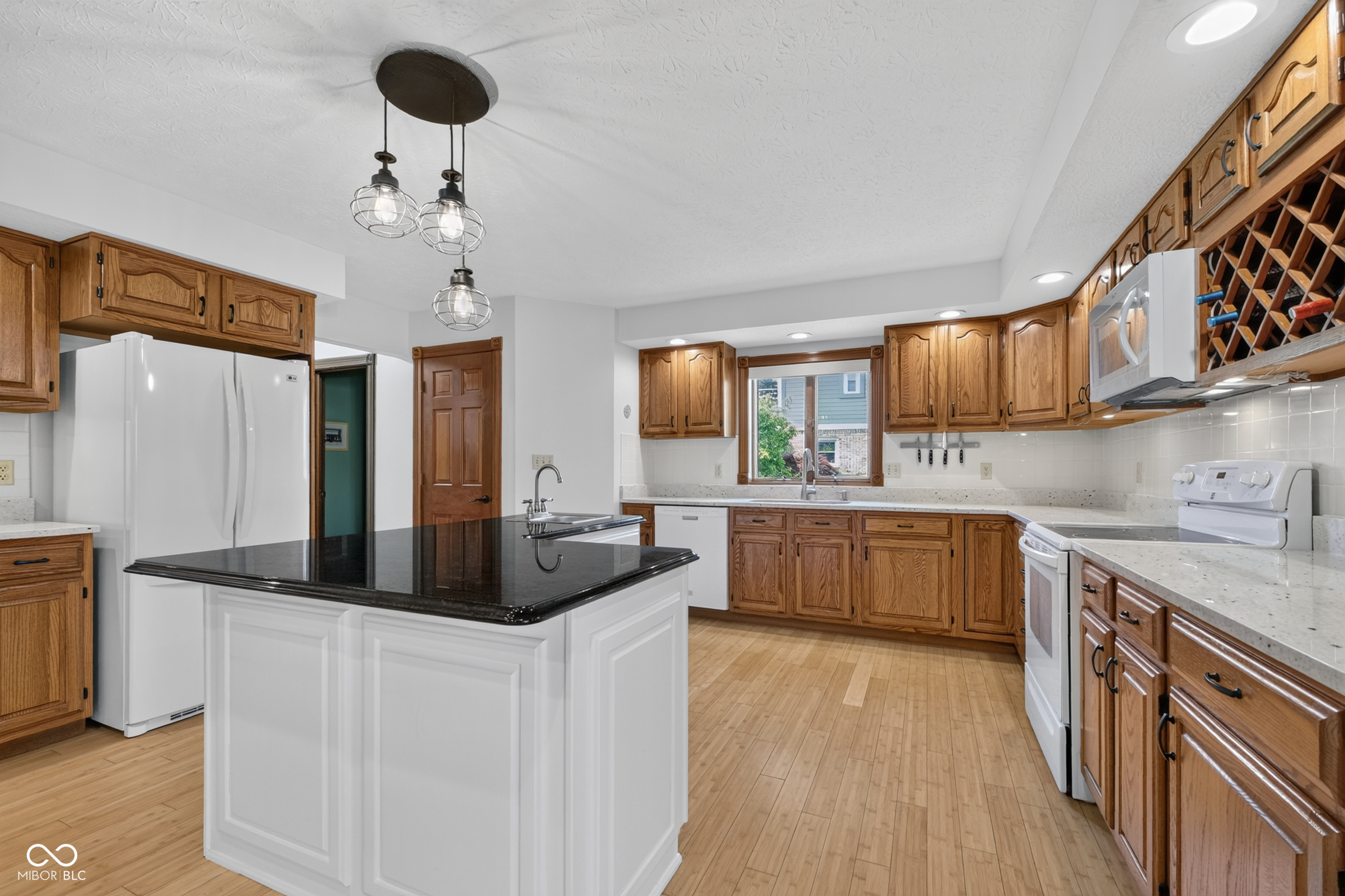 4121 Moss Ridge Lane Indianapolis, IN 46237 - Photo 23 of 45