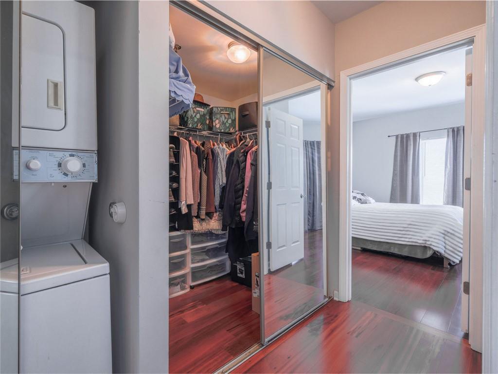 275 13th Street Northeast, Unit 1106 Atlanta, GA 30309 - Photo 9 of 22 a en suite bathroom with a toilet