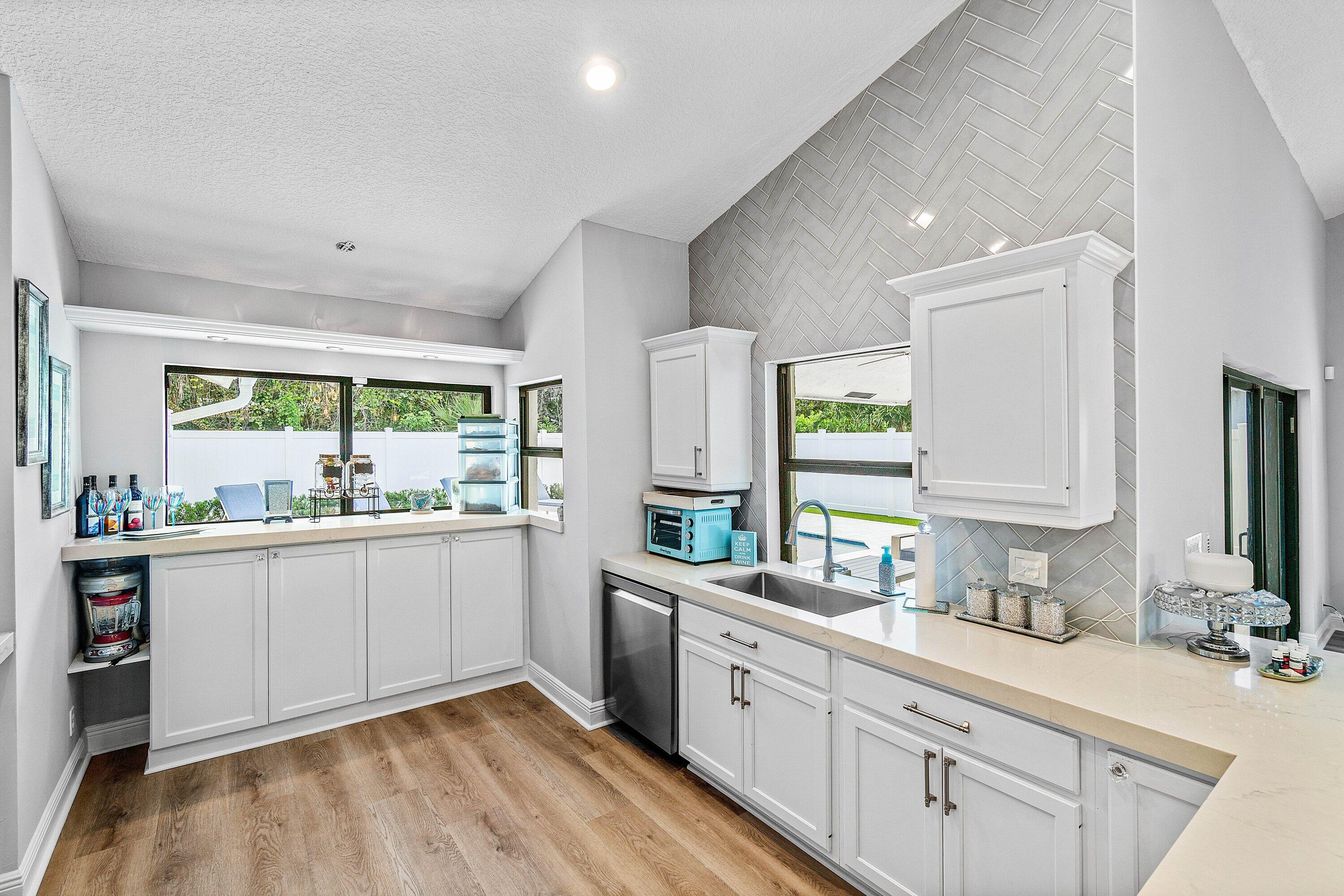 1338 Southwest 3rd Street Boca Raton, FL 33486 - Photo 16 of 42 016-1338Southwest3rdStreet-BocaRaton-FL-