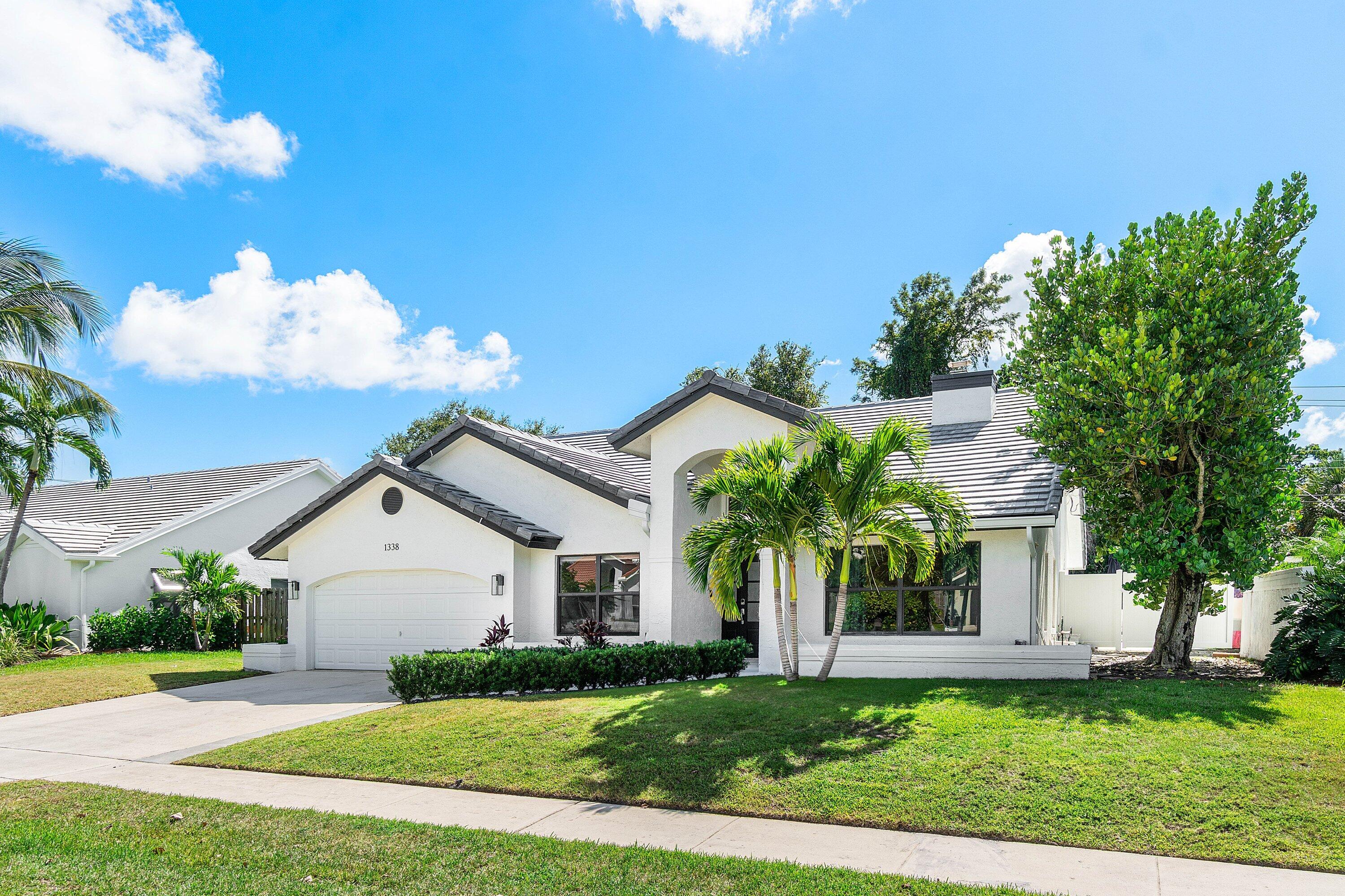 1338 Southwest 3rd Street Boca Raton, FL 33486 - Photo 2 of 42 002-1338Southwest3rdStreet-BocaRaton-FL-