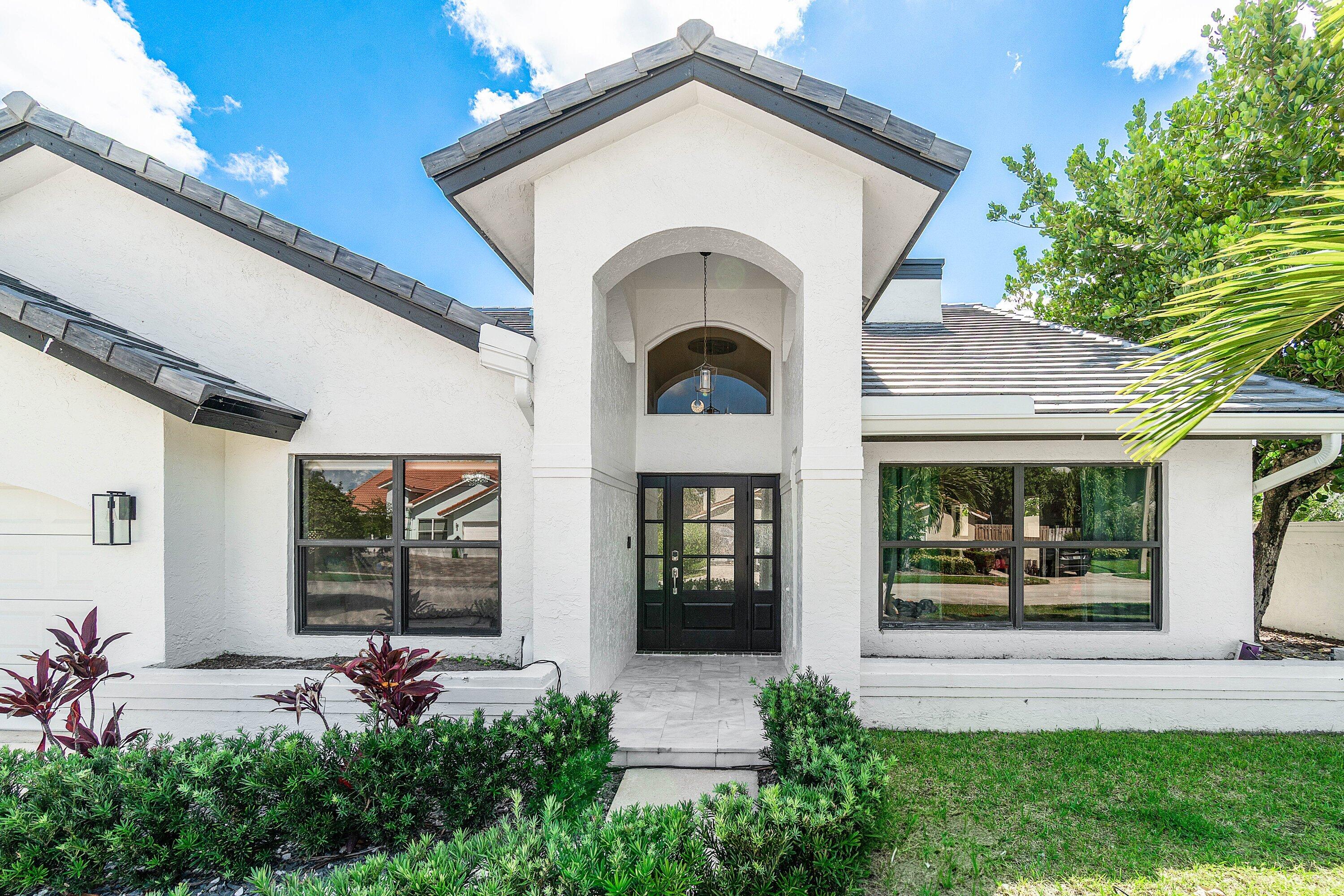 1338 Southwest 3rd Street Boca Raton, FL 33486 - Photo 4 of 42 004-1338Southwest3rdStreet-BocaRaton-FL-