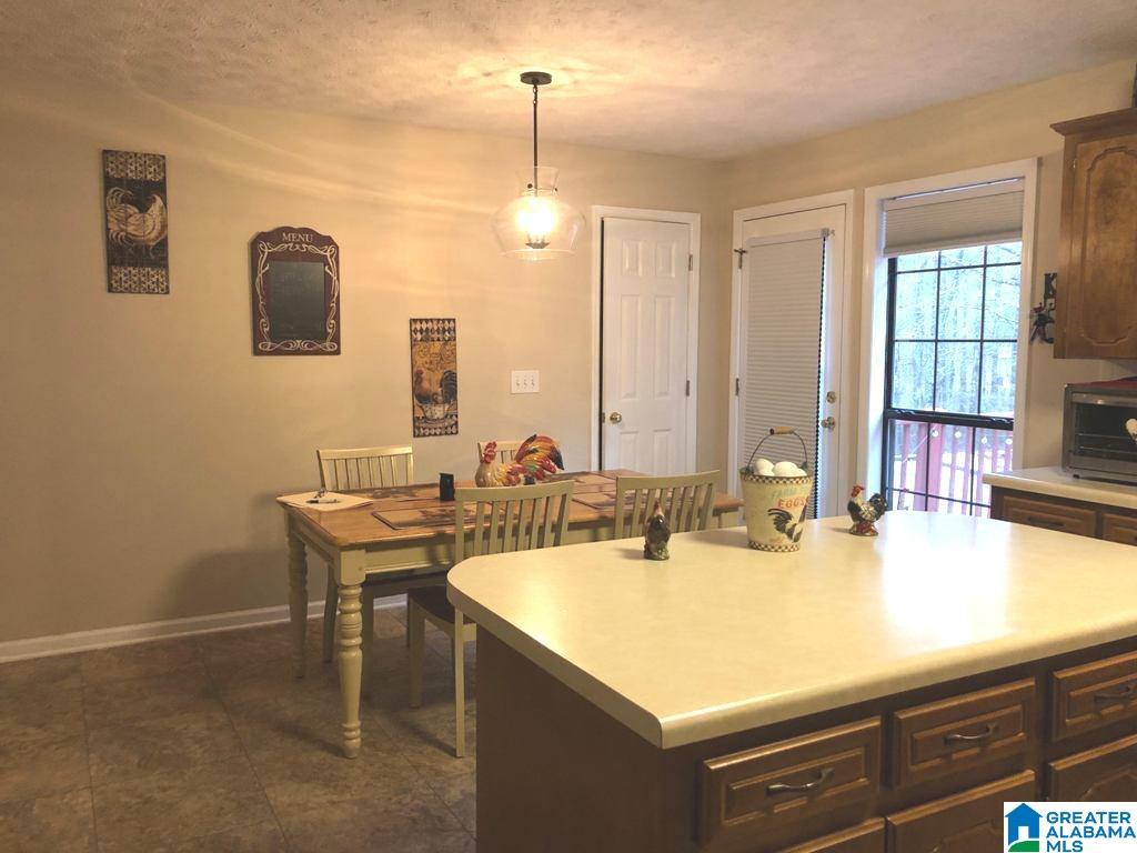 4465 Pleasant Valley Road Jacksonville, AL 36265 - Photo 4 of 30
