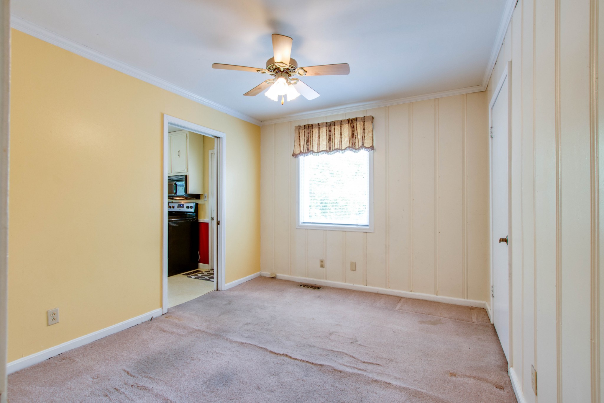 5002 Yorktown Road Nashville, TN 37211 - Photo 12 of 24 a view of an empty room with a window
