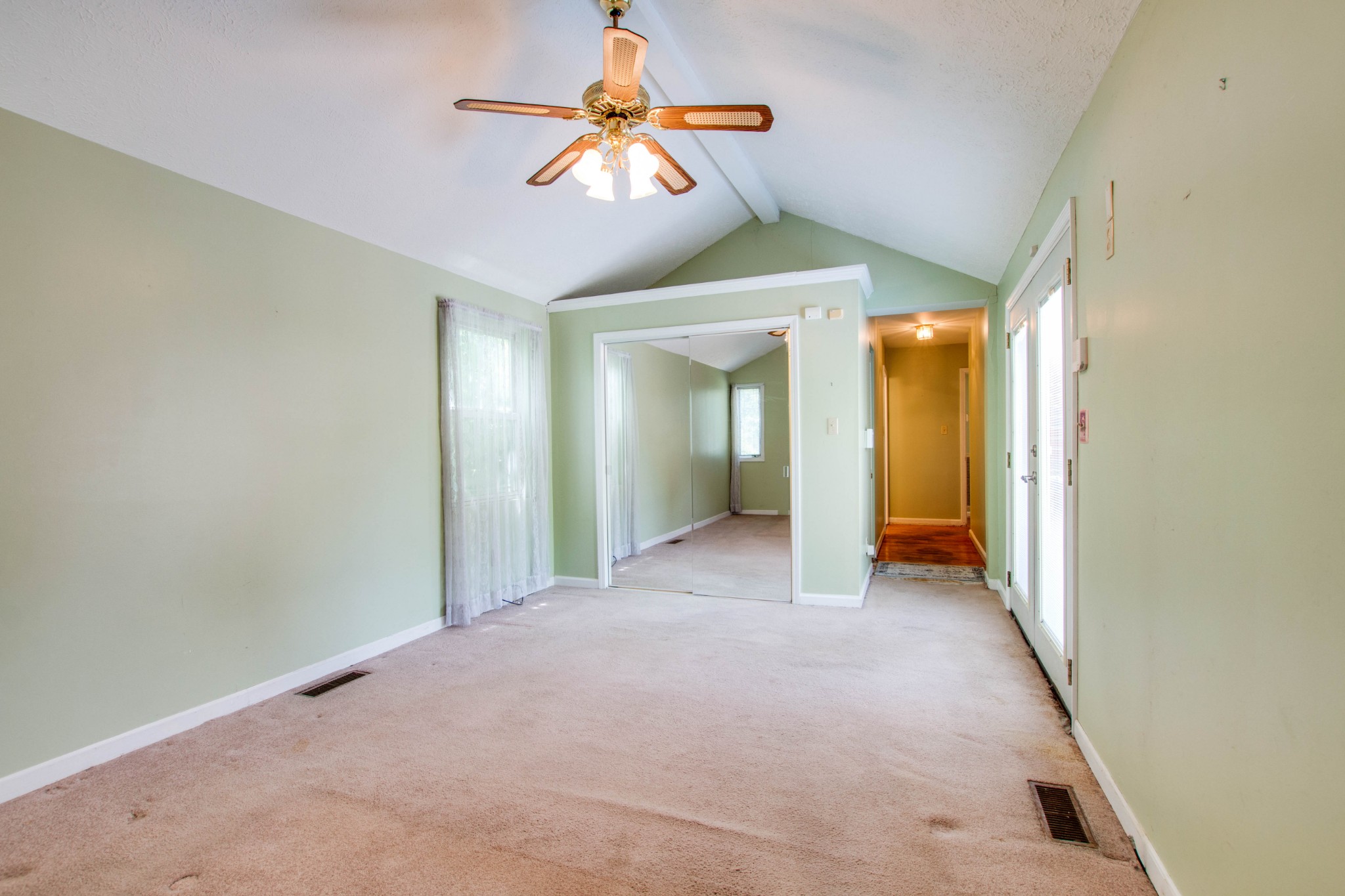 5002 Yorktown Road Nashville, TN 37211 - Photo 16 of 24 wooden floor in a room