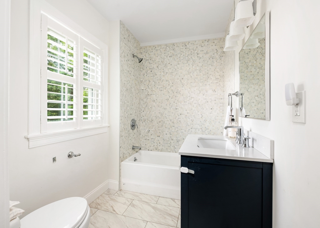 22 Homestead Road Lynnfield, MA 01940 - Photo 21 of 30