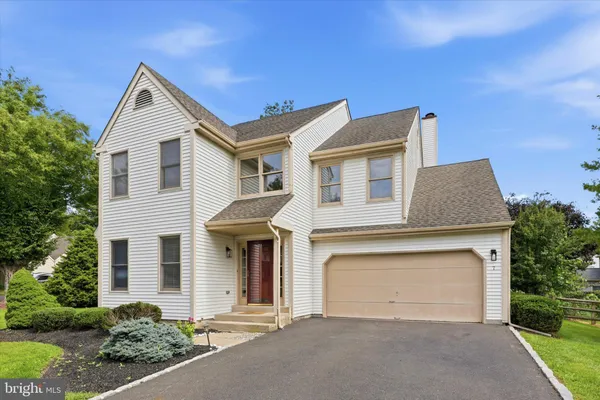 $3,800 | 7 Ruby Court, Newtown, PA 18940