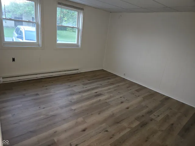 $750 | 712 Ranike Drive, Anderson, IN 46012