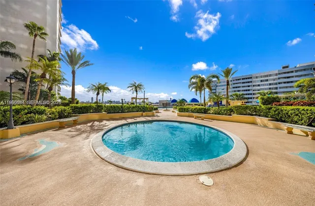 $375,000 | 7601 East Treasure Drive, Unit 510, North Bay Village, FL 33141